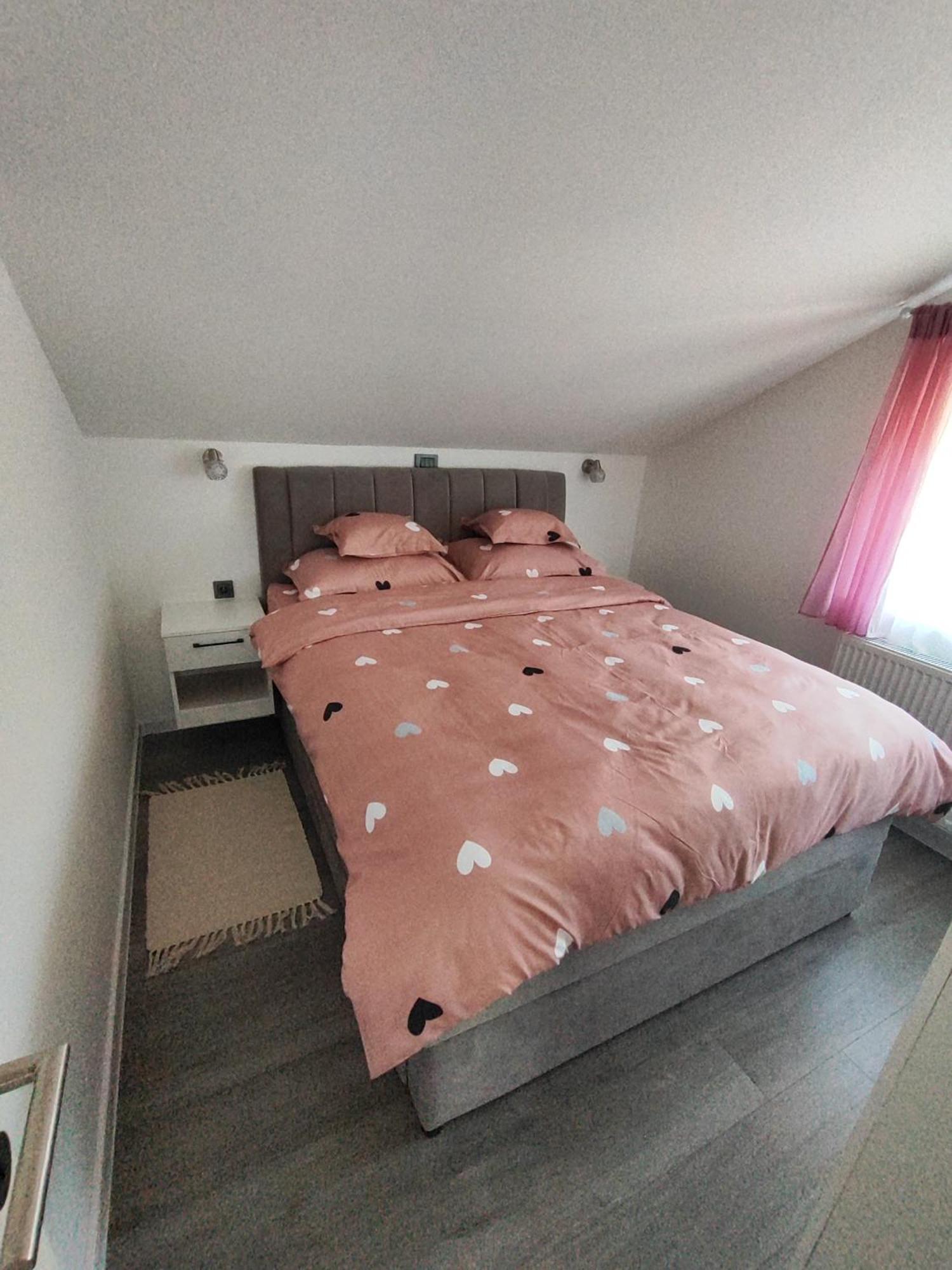 Ferienwohnung Happy Moments 1 Gornje Jesenje Exterior foto